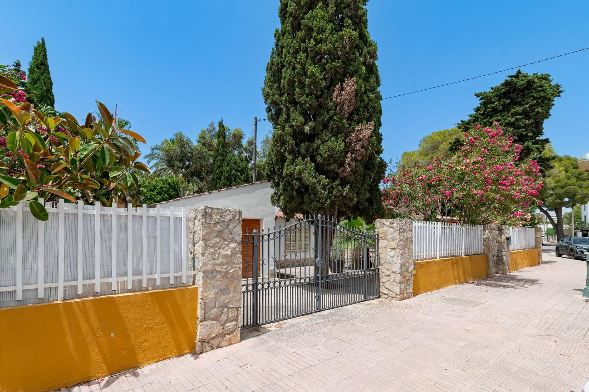 Villa Minerva By Sealand Villas Алкудия Екстериор снимка